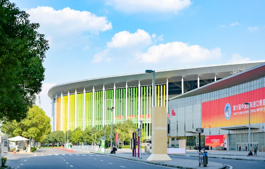 产业相融 技术相助丨j9九游会官方网站携三大硬核产品参展进博会插图 产业相融 技术相助丨j9九游会官方网站携三大硬核产品参展进博会插图